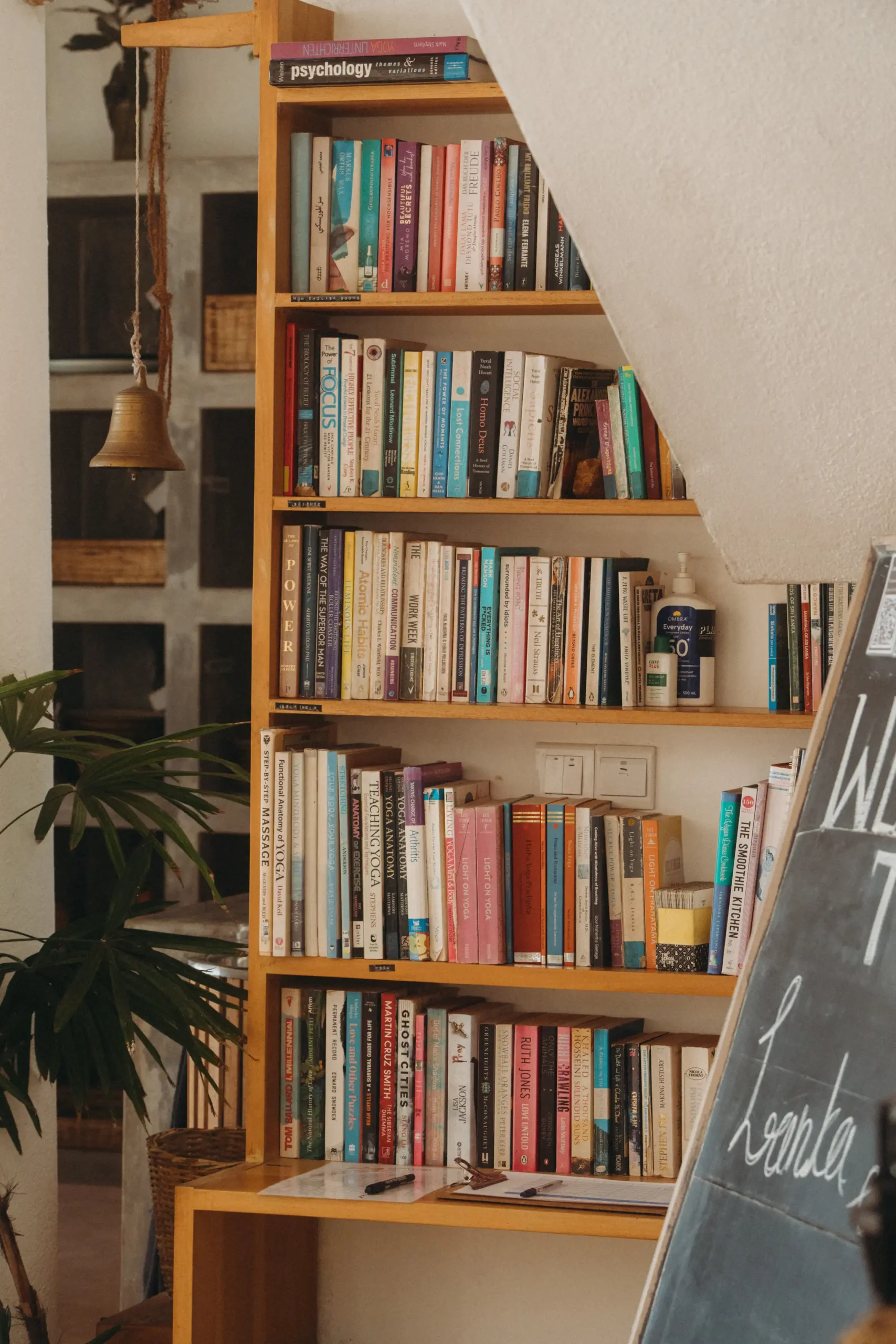 The library at Lanka Yoga Retreat Centre, used during yoga teacher training